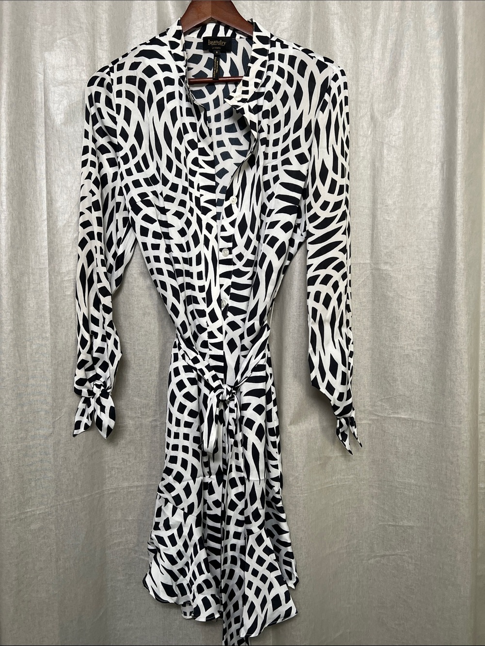 Laundry By Shelli Segal Black & White Geometric Dress